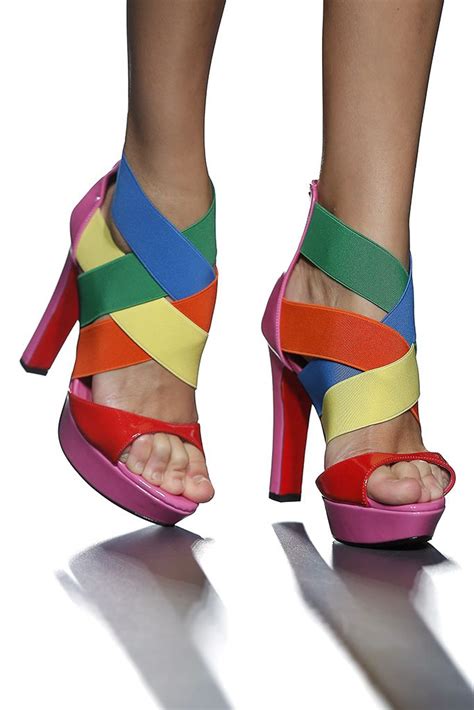 AGATHA RUIZ DE LA PRADA chaussures .